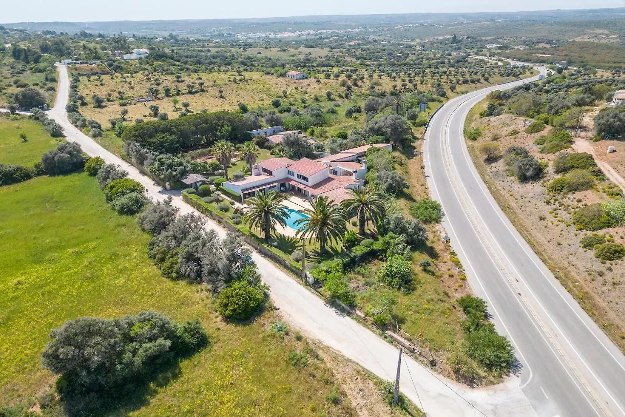 Pensión X - Quinta Das Oliveiras Guesthouse Luz